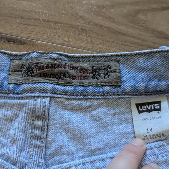 Levi's 900 Series Vintage Denim Jeans - Picture 3 of 9